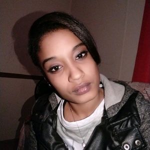 Meet your Posher, Krystal